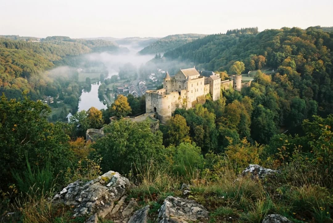 Le Château de Bouillon : Un Écrin de Histoire au Cœur de la Gaume