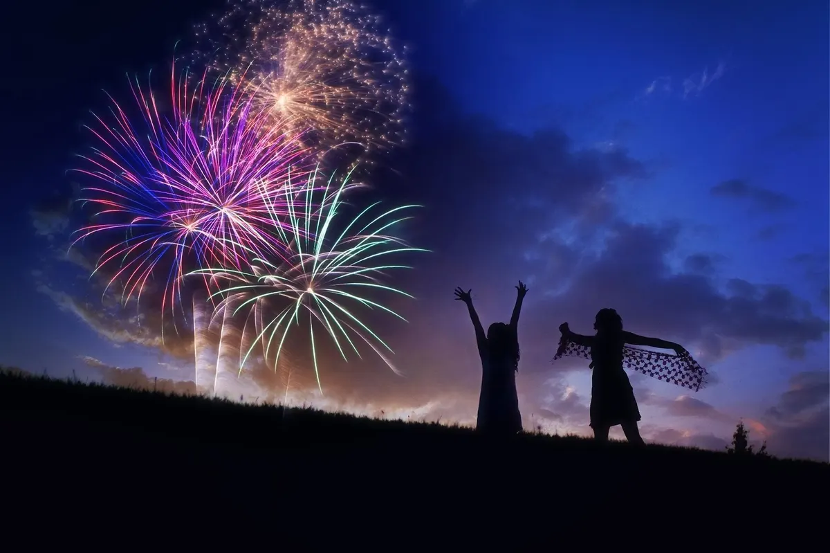 Étincelles célestes : feu d'artifice du 21 juillet 2026